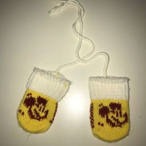 Vintage mittens